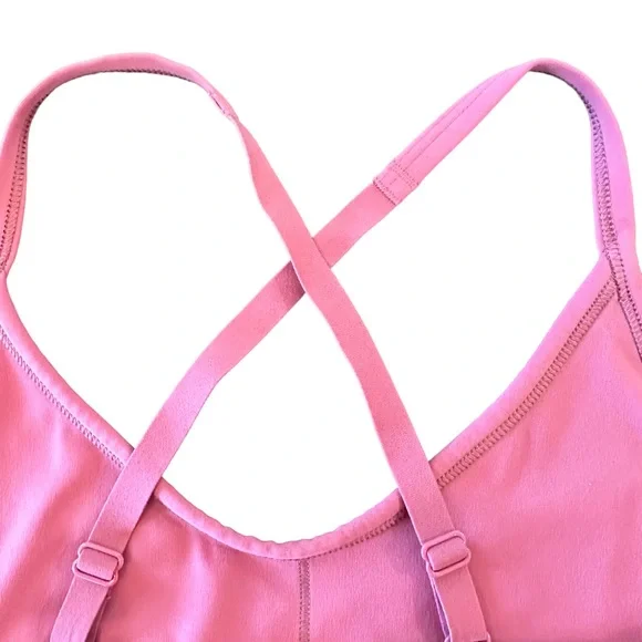 Gymshark Dark Pink Ruched Training Sports Bra Size Small - Picture 12 of 15